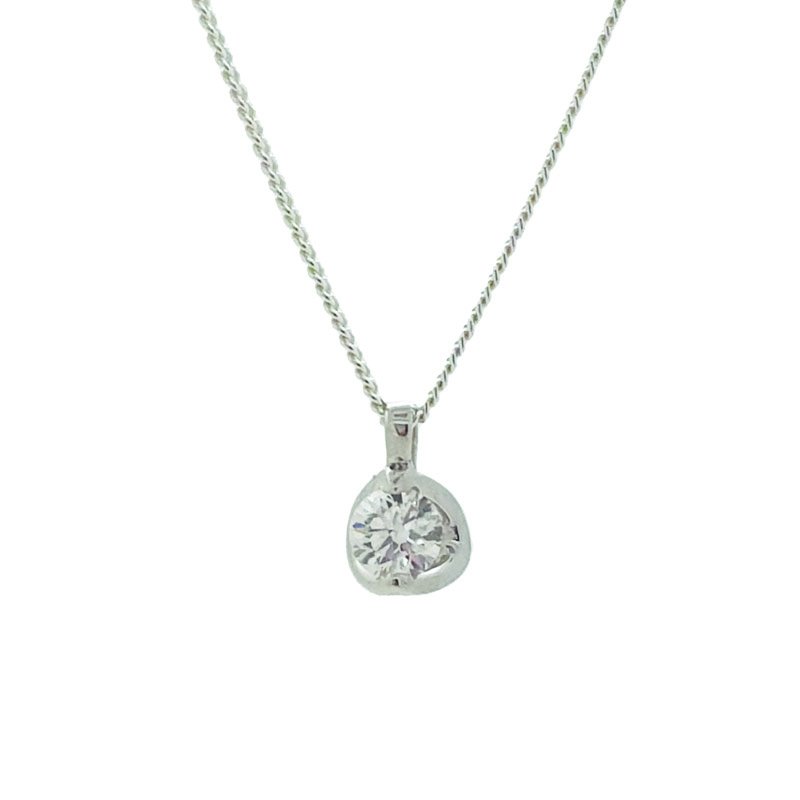 0.45ct Single Stone Diamond Pendant £1629.00