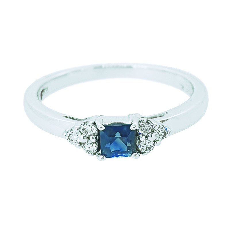 0.42ct Sapphire | 0.12ct Diamond Engagement Ring £785.00